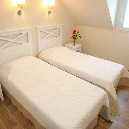 M 2p4 度假村 勒克罗图瓦